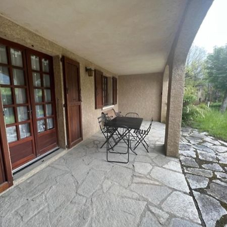 Bas De Villa En Face Du Lac De Savines Extérieur photo